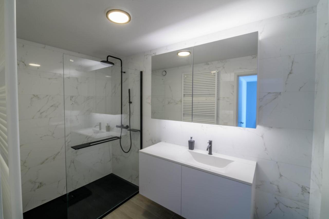 Premium Holidays - New Modern Apartment Oostkant With Seaview At Westende 米德尔克尔克 外观 照片